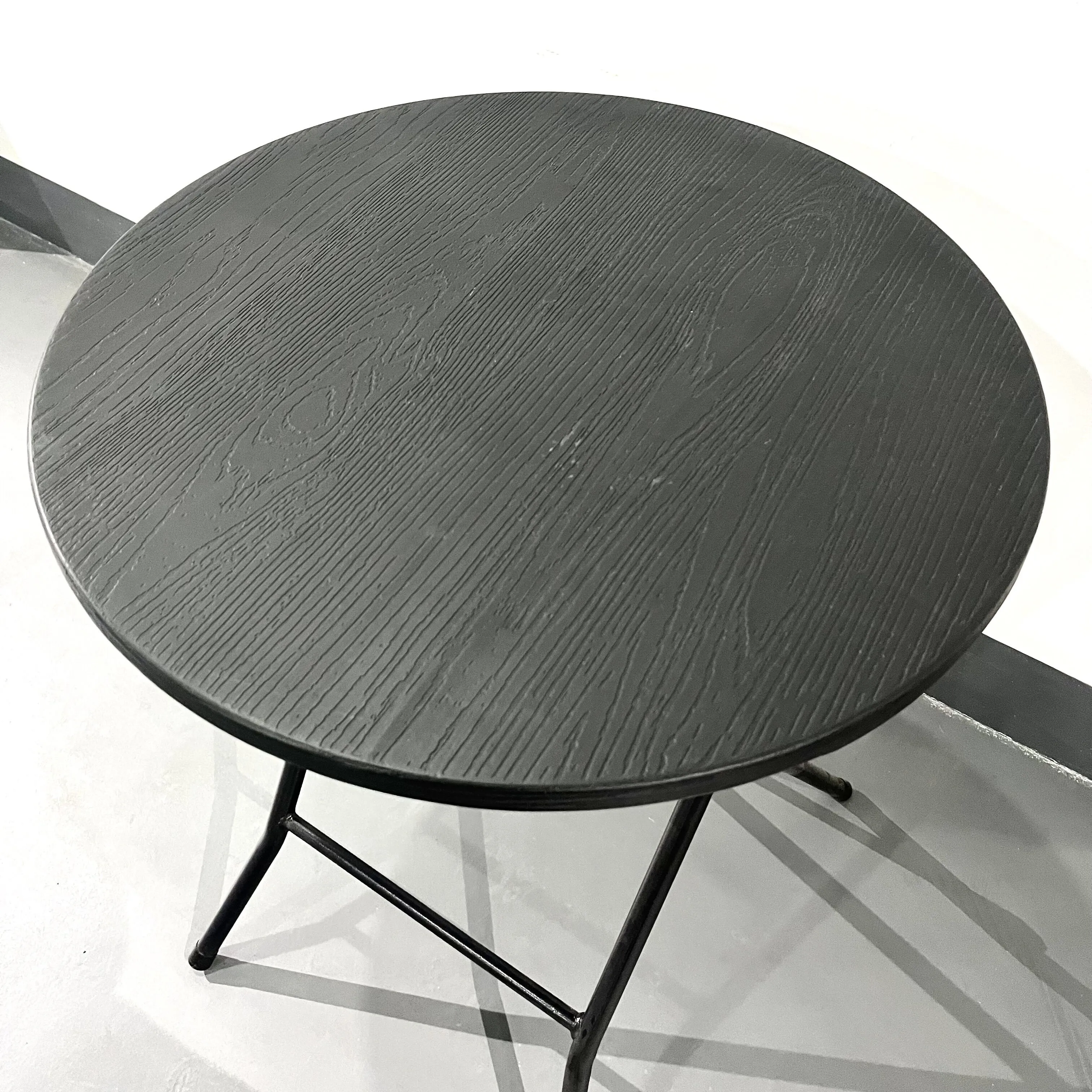 WOOD GRAIN ROUND PLASTIC FOLDING TABLE MANUFACTURER